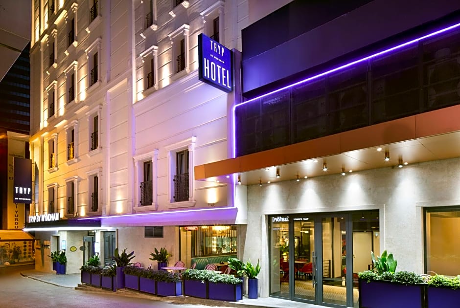TRYP By Wyndham Istanbul Sisli Hotel