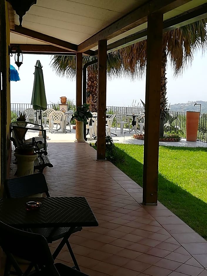 La Casa del Melograno