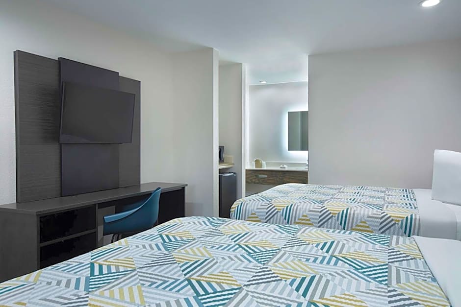 Motel 6 Houston, TX - I-10 West