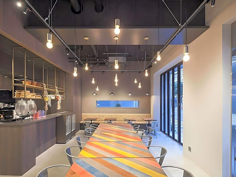 Hotel Plus Hostel TOKYO AKIHABARA