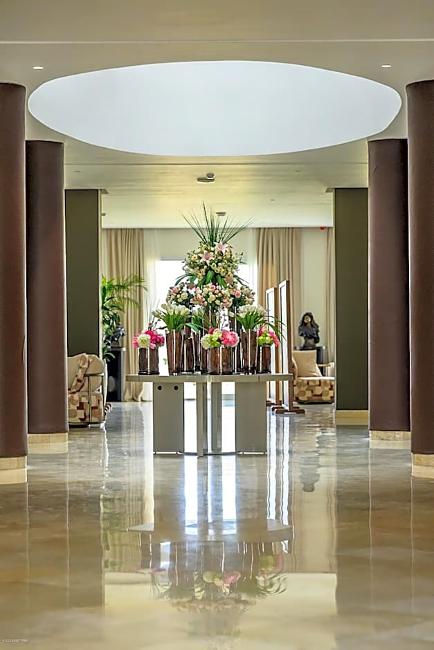 PLAYA DEL PACHA Suites Hotel