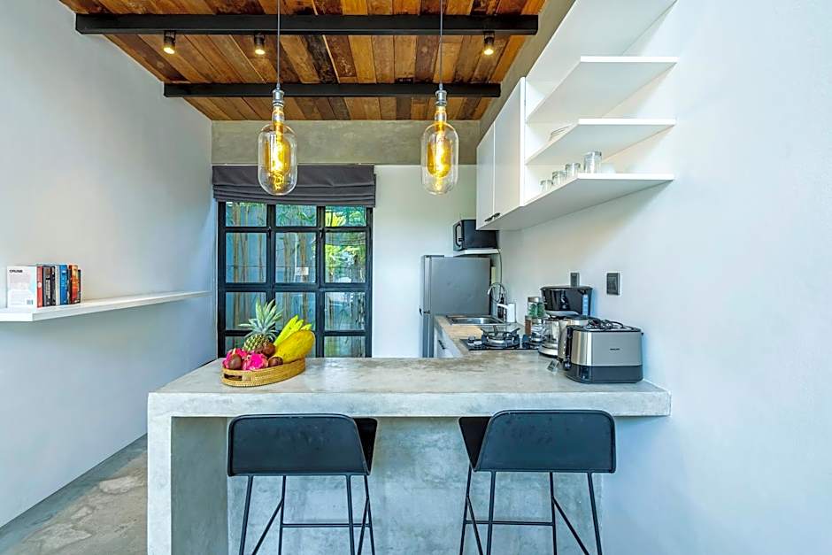 Urban Oasis Loft by GORO