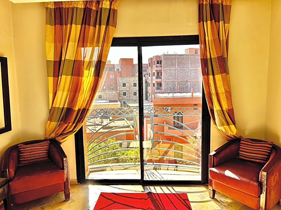 Hote les trois palmiers