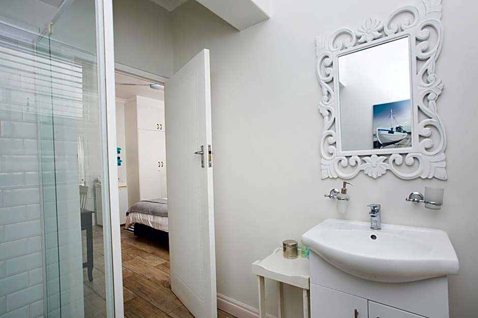 Ocean Hideaway Bed and Breakfast