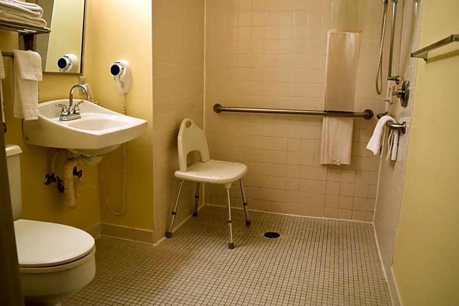 Days Inn by Wyndham Grand Island
