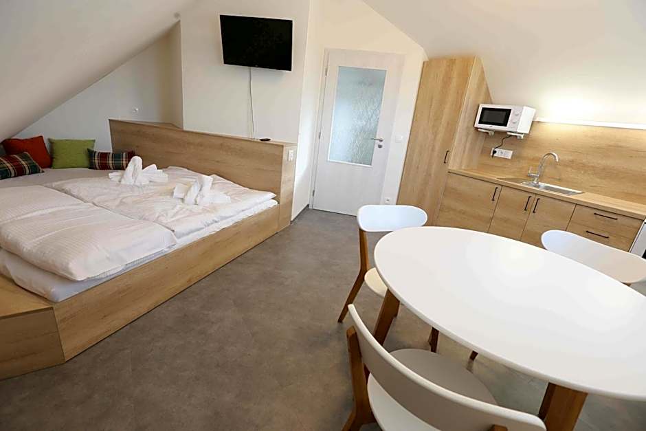 Apartmány AURA