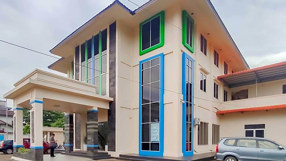 Urbanview Hotel Syariah Dapen Pontianak by RedDoorz