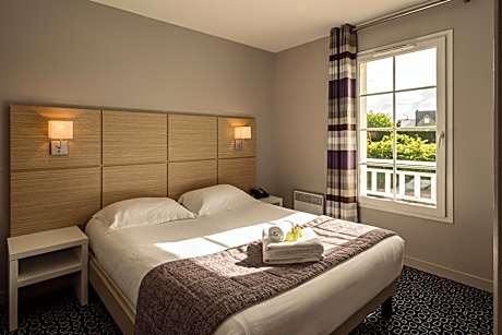 Two-Bedroom Apartment with Garden View