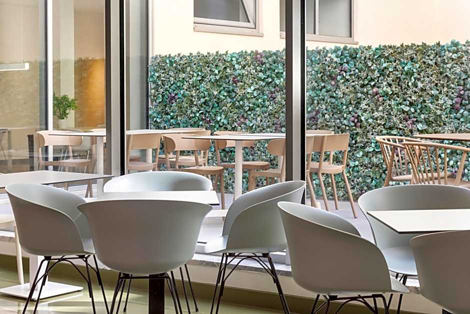 B&B HOTEL Lisboa Aeroporto