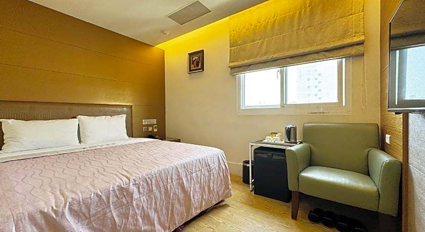 Ai-Lai Fashion Hotel