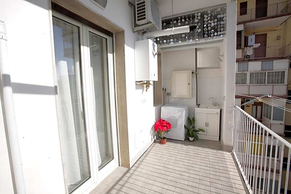 Etna Sea House