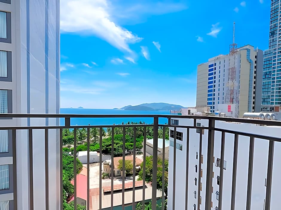 Prague Nha Trang Hotel
