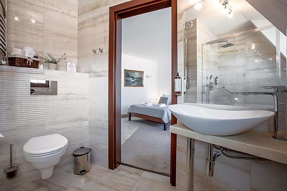COLUMBUS Apartamenty Ustka - Limanowskiego 1