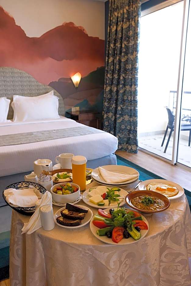 Warwick Palm Beach Hotel