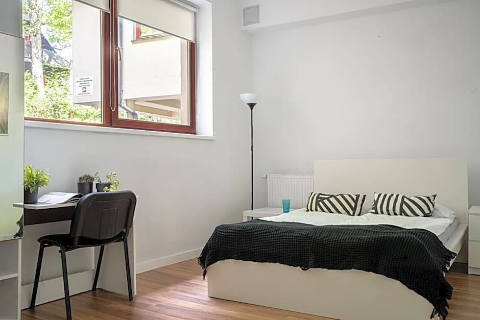 Target Hostel