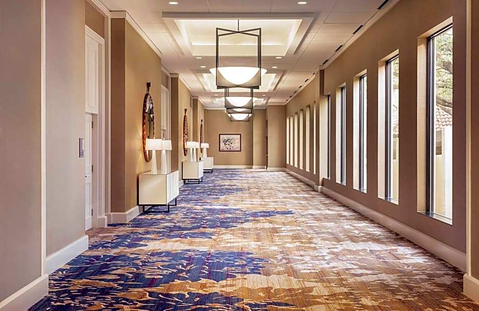 Omni Las Colinas Hotel