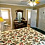 Peach Tree Inn & Suites