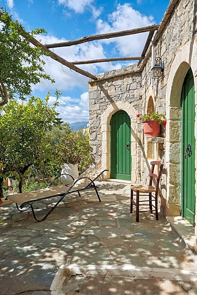 Arolithos Traditional Village Hotel