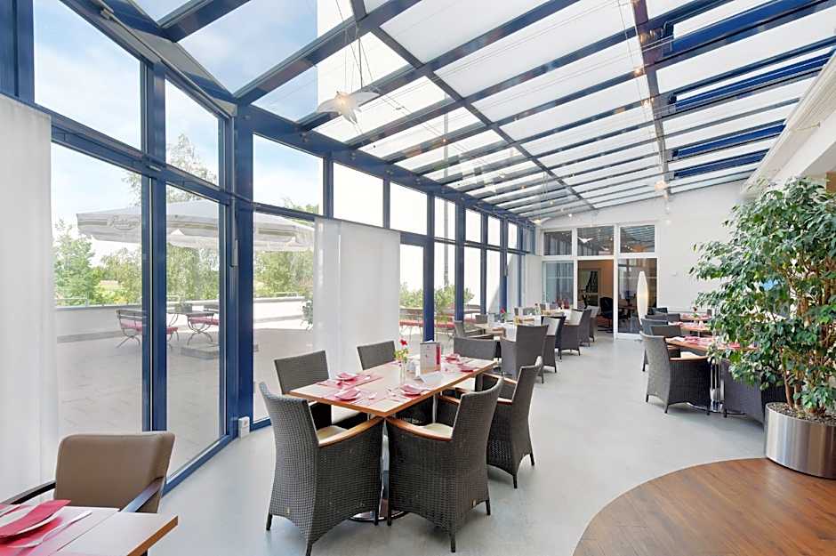 Amedia Dresden Elbpromenade, Trademark Collection by Wyndham