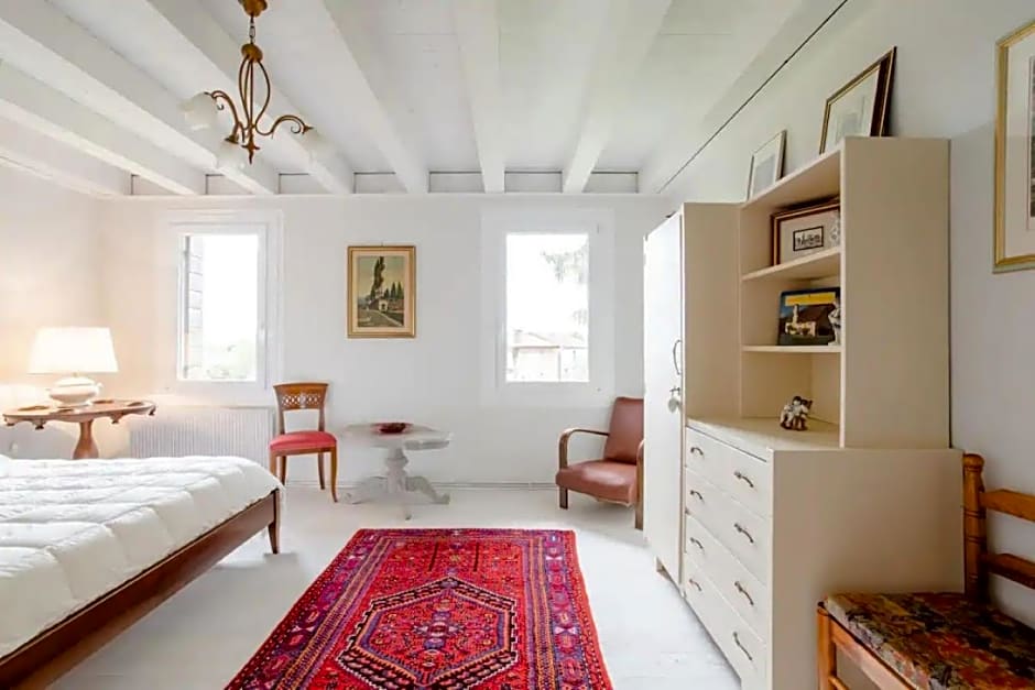 B&B Ernestine Family Home