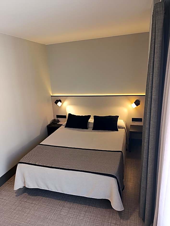 Hotel Esplugues