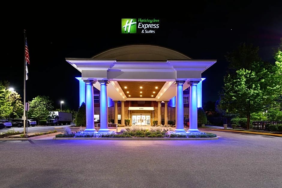 Holiday Inn Express & Suites Williamsburg By IHG