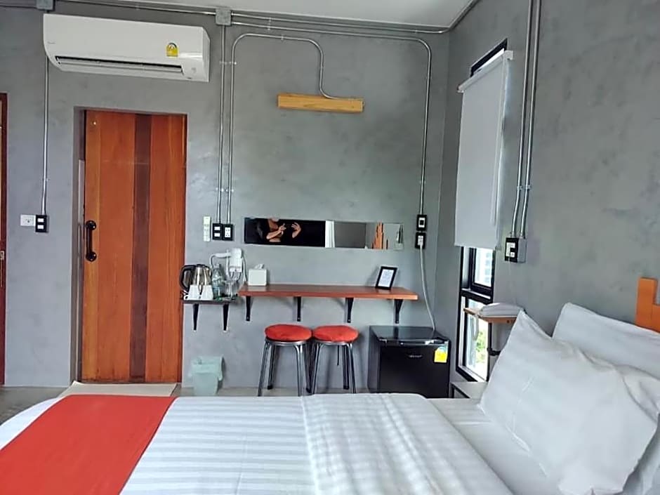 Cicada Hotel Kanchanaburi