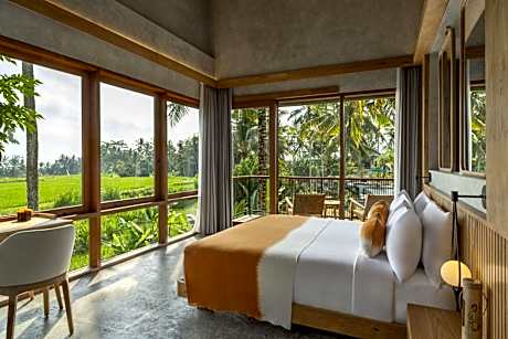 Honeymoon Package at Duplex Pool Villa