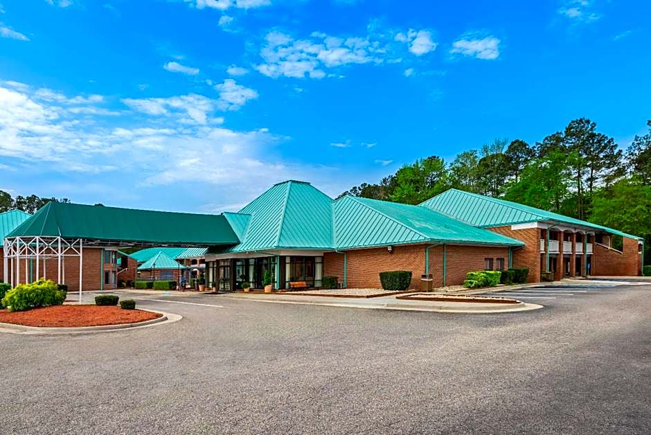 Days Inn by Wyndham Petersburg/South Fort Lee