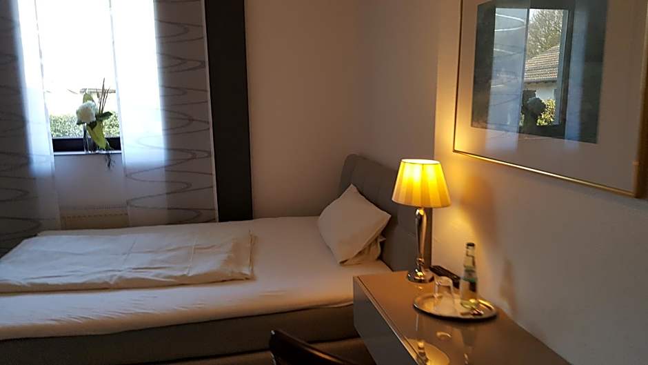 Landhotel Linden am Venekotensee