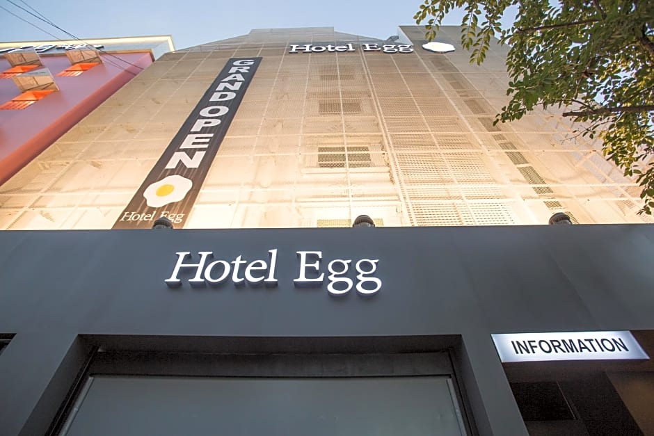 Hotel Egg