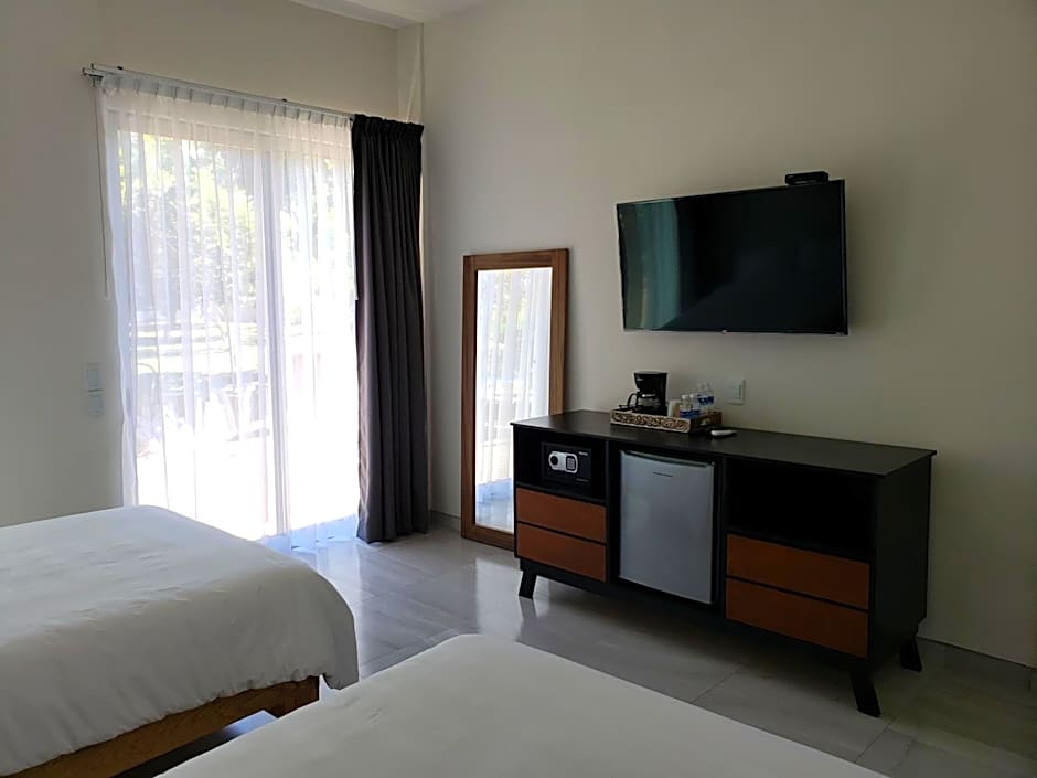 CaLu Hotel en La Laguna, Santa María del Oro