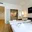 Aparthotel Mariano Cubi