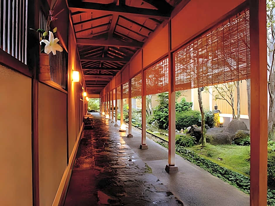 Kansuien Kakuraku