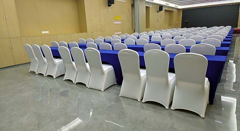 Holiday Inn Express Qidong Economic Zone By IHG