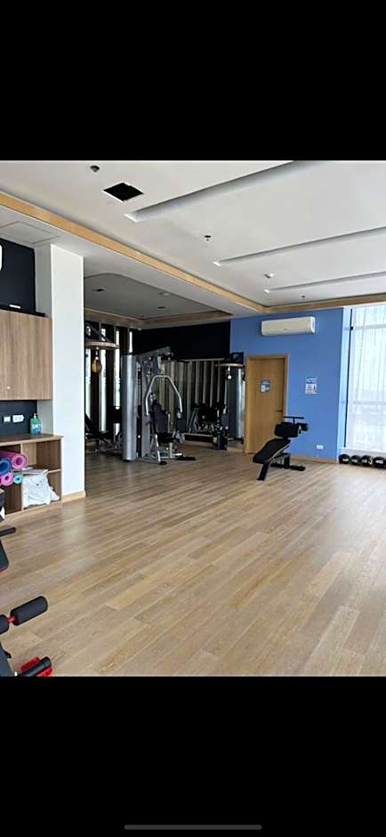 Walking Street Condo Beautiful 1 king bedroom