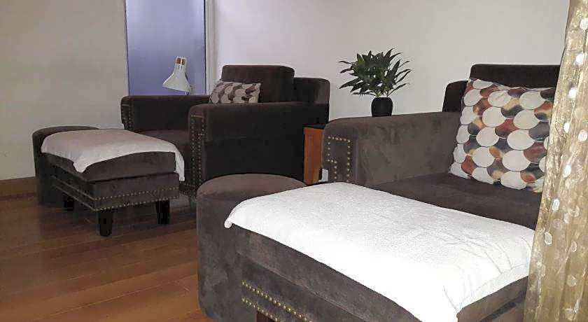 Saigon Airport Bluesky Serviced Apartment