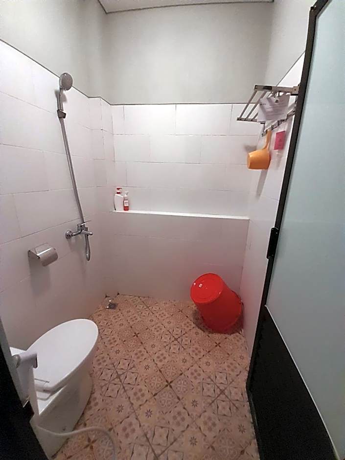 SaBi Guest House - Strategic Family -married couples only- Hostel in Prawirotaman