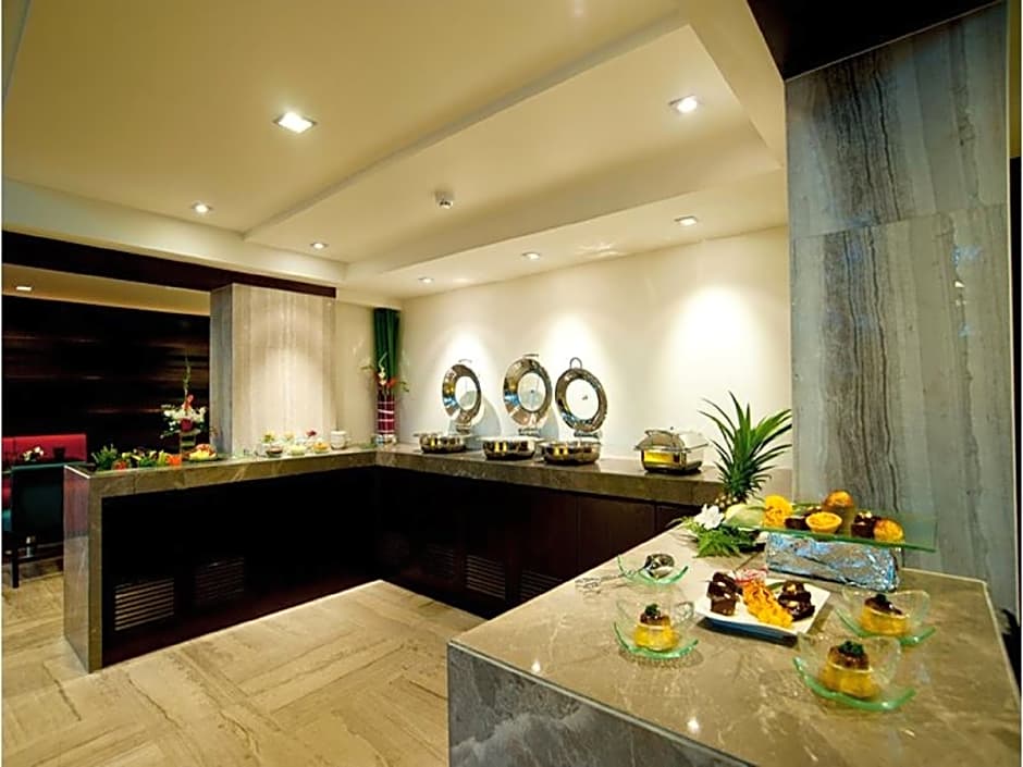 FX Hotel Metrolink Makkasan