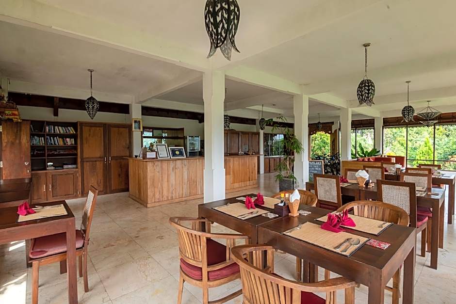 Lesong Hotel and Restaurant