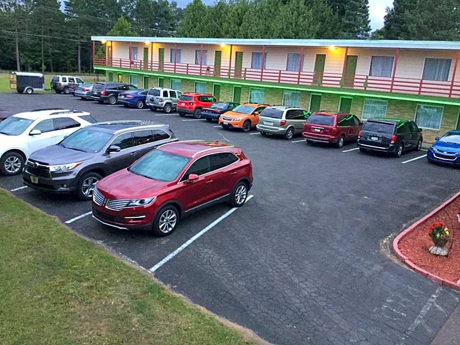 Cedars Motel