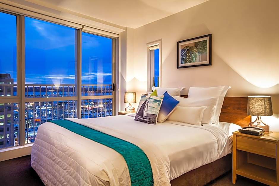 Photo 1 of 8 of Suite, Tower