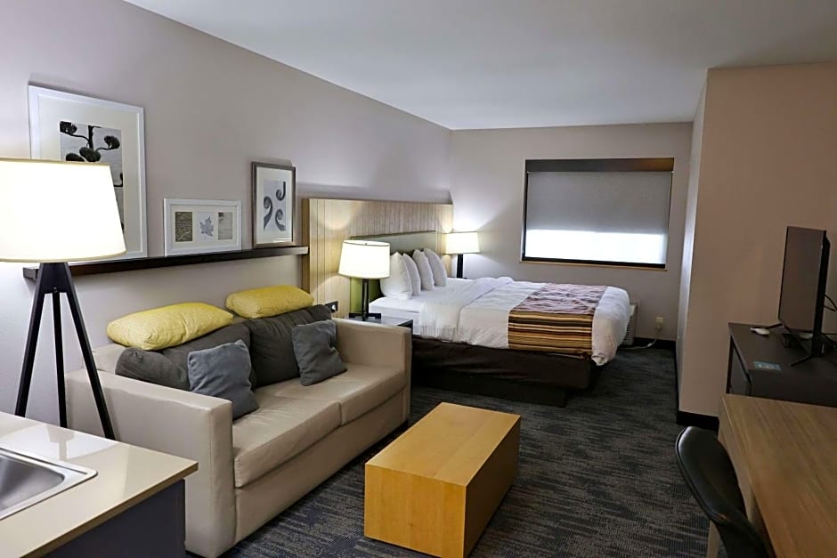 Country Inn & Suites by Radisson, Sparta, WI