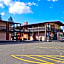 Four Seasons Lodge