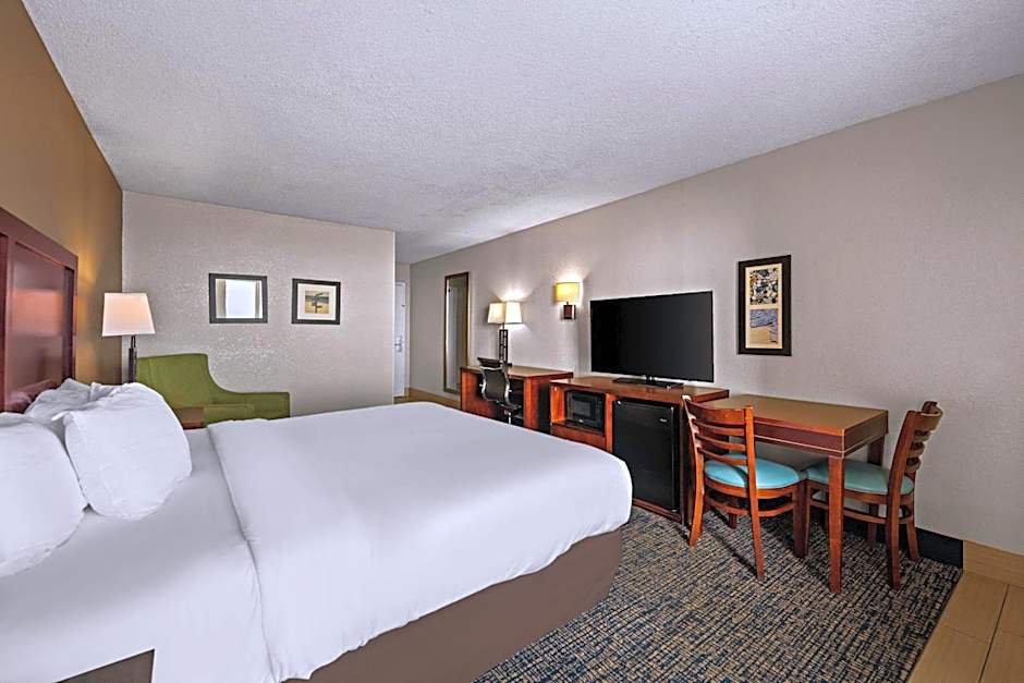 Comfort Inn On The Ocean