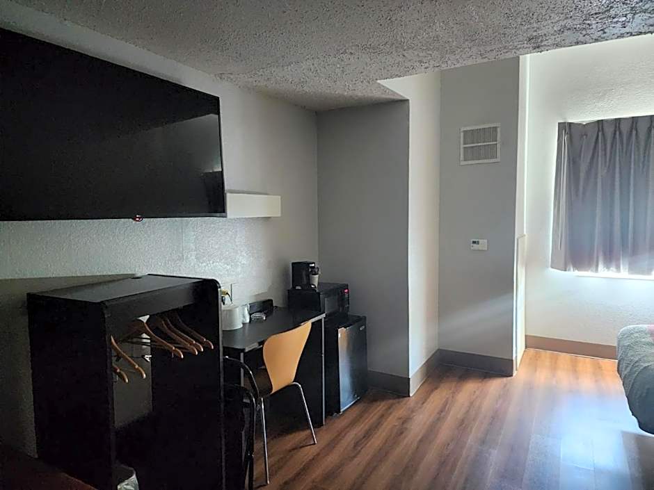 Motel 6-Biloxi, MS - Beach