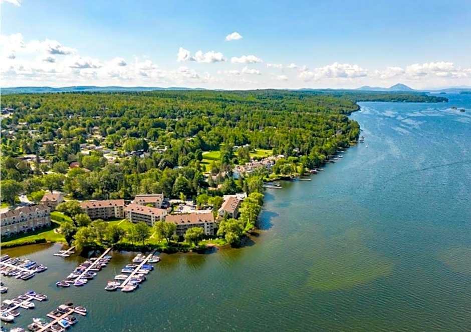 Magog Waterfront Studio 106