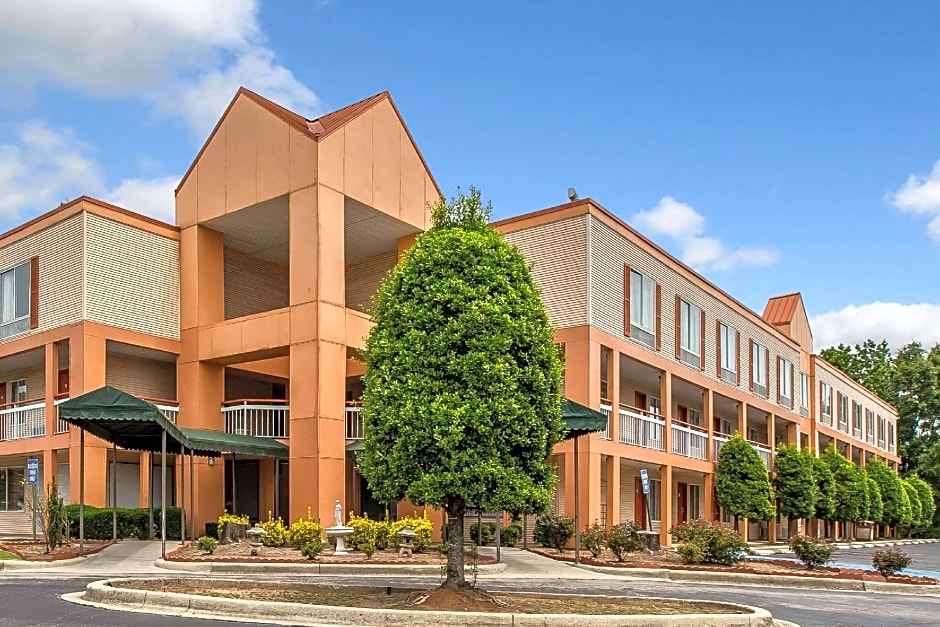 Quality Inn Homewood Birmingham I-65 – Homewood, AL