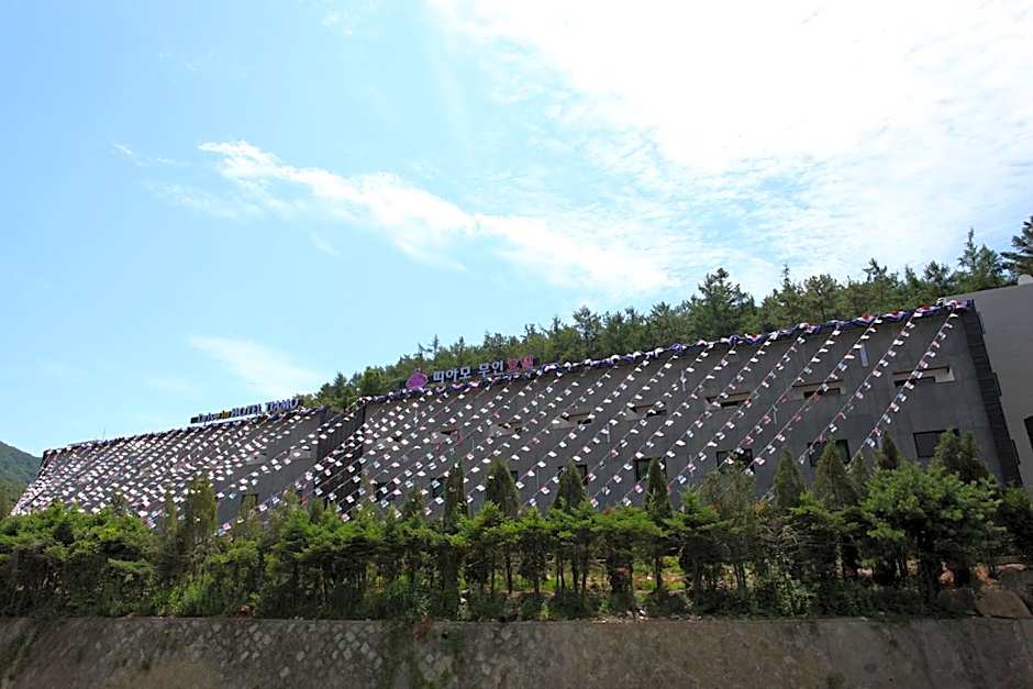 Drive in Hotel Tiamo