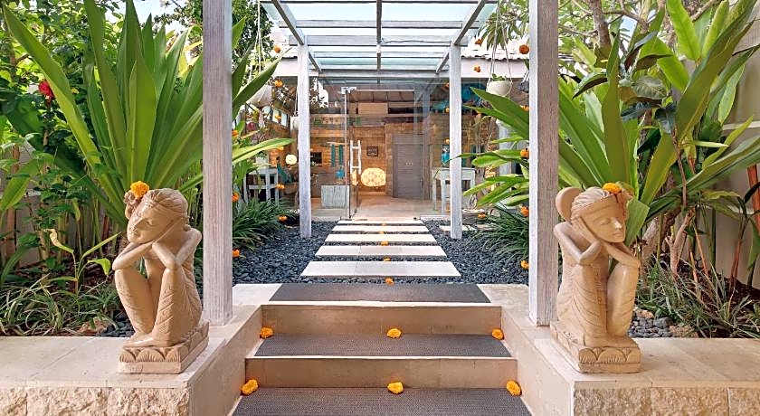 Bali Cosy Villa Seminyak for Adults Only